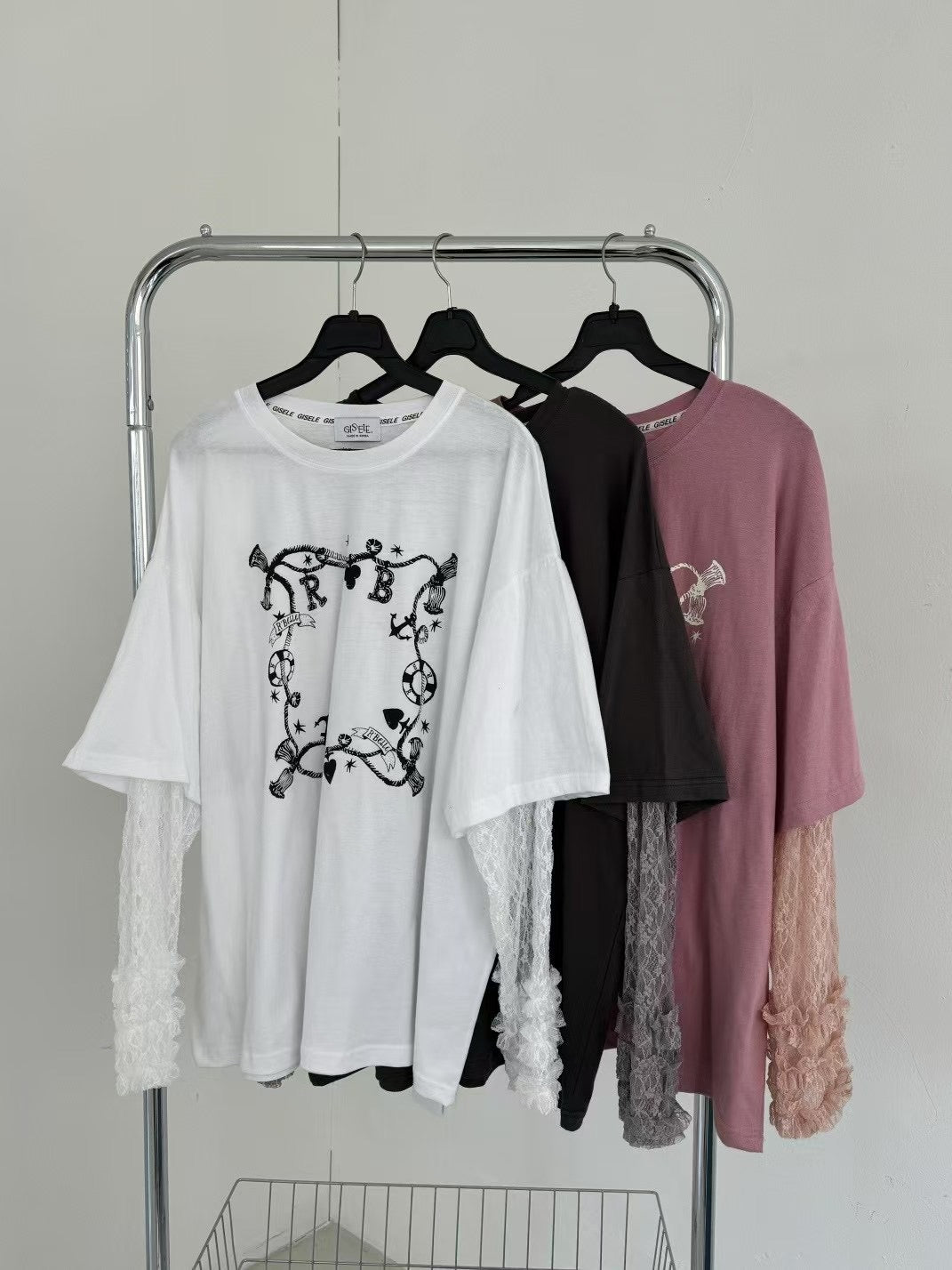 Lace Sleeves Print Tee