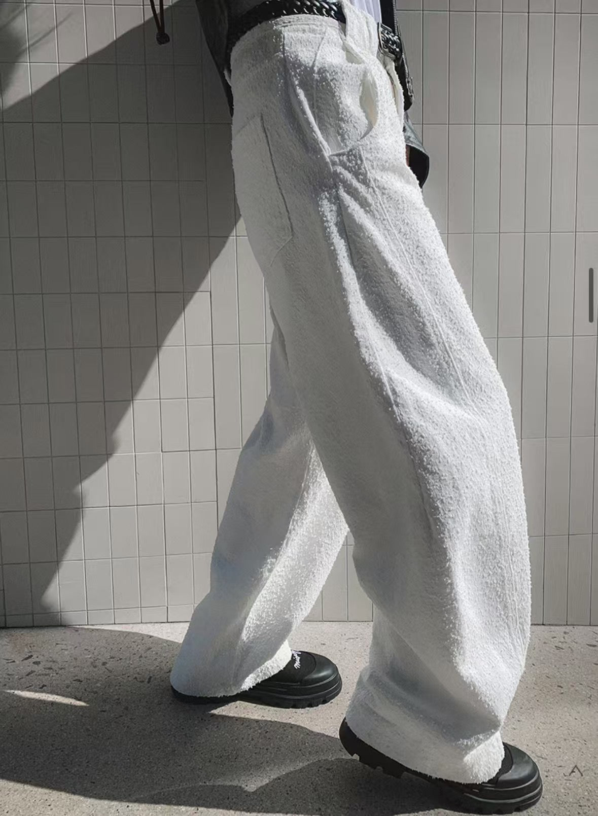 Barrel Leg Textured Pants (with Belt)