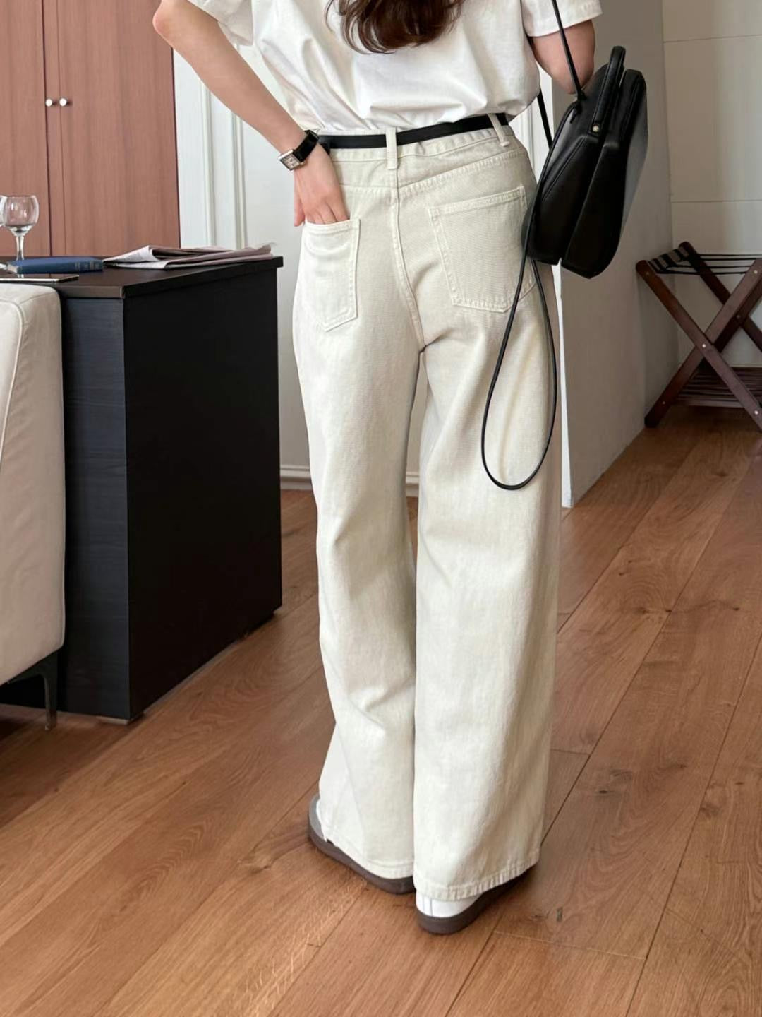 Straight Trousers with Belt