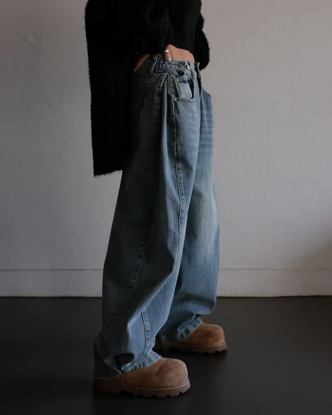 Oversize Washed Jeans