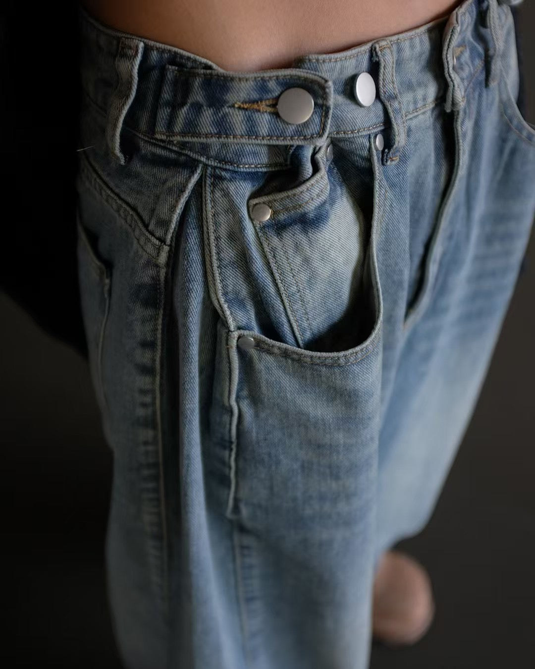 Oversize Washed Jeans