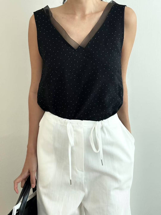 Mini Dot layered lace V-neck